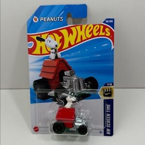 Hot Wheels snoopy